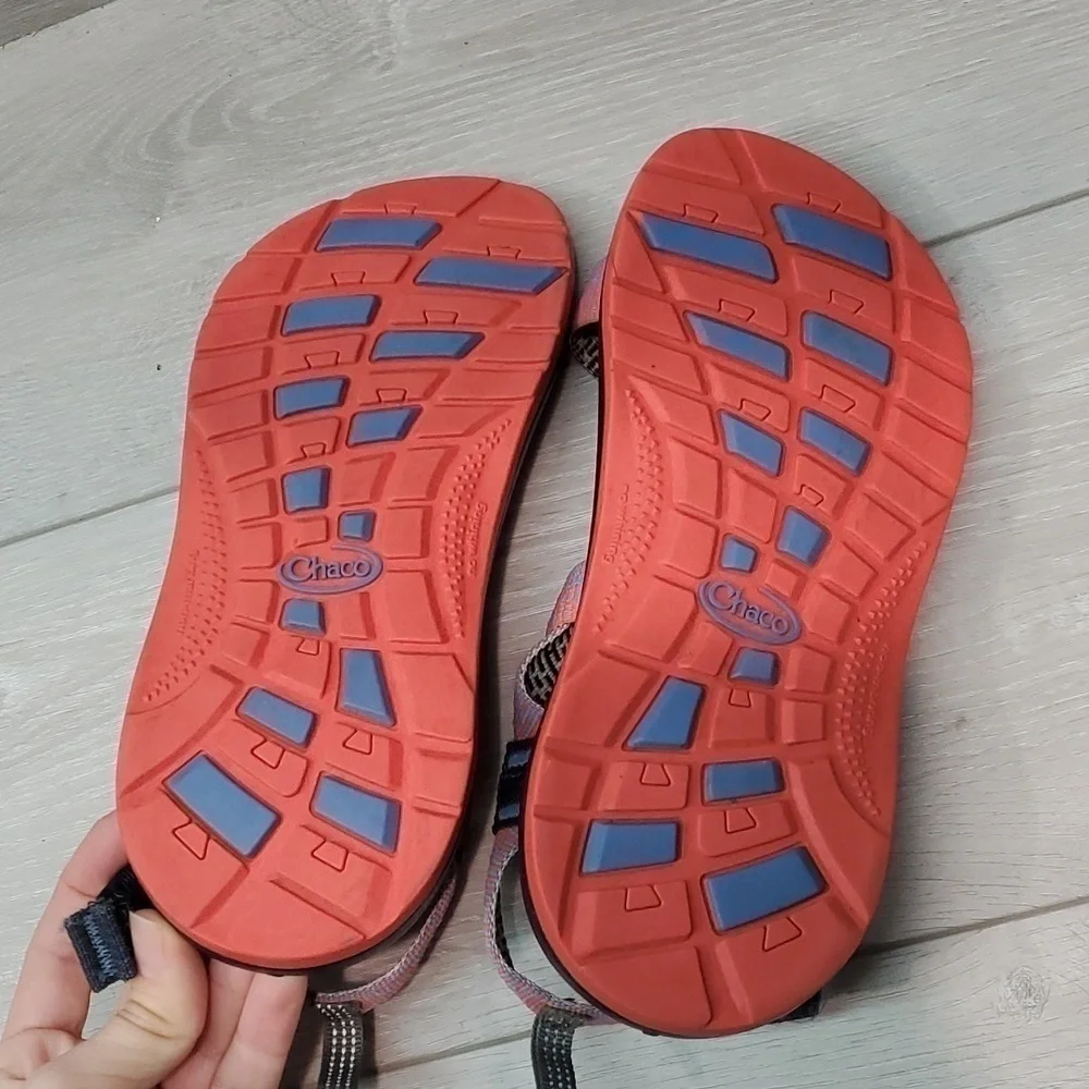 Chaco Youth Big Girl Outdoor Hiking Sandals Flats shoes sz 4